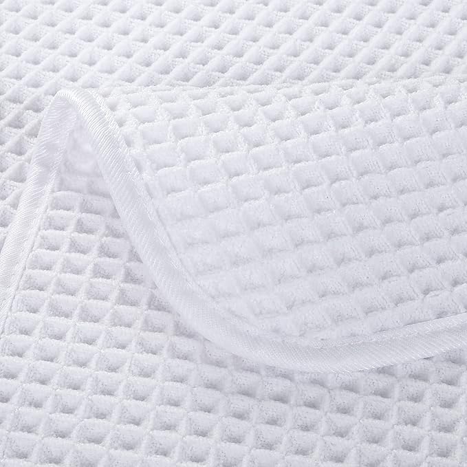 POLYTE 430 GSM Microfiber Lint Free Washcloth Face Towel, 13 x 13 in, 4 Pack