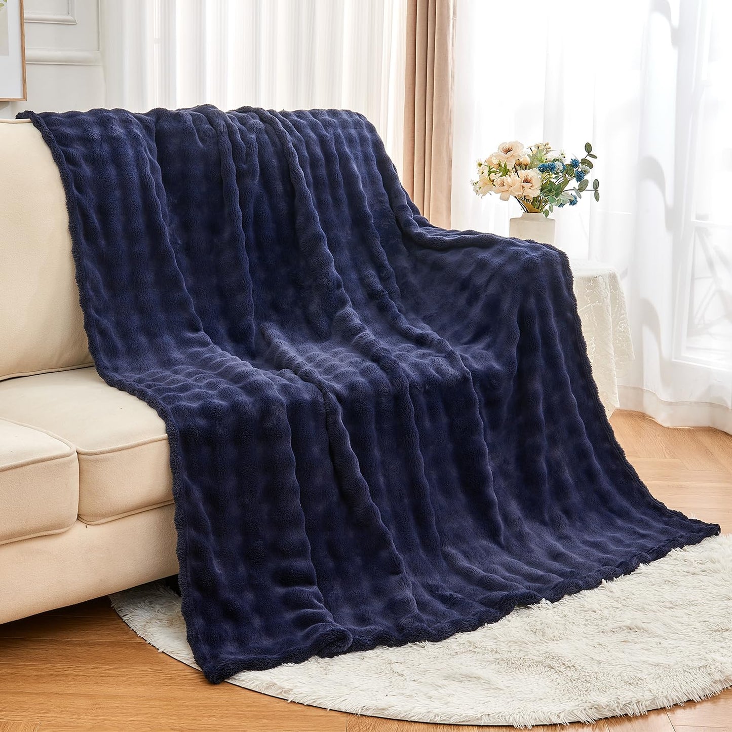 Wajade Soft Fleece Throw Blanket for Couch, 60x80 Inches 3D Bubble Decorative Cozy Fuzzy Flannel Blanket, Lightweight Warm Blanket for Bed Office, Dark Navy