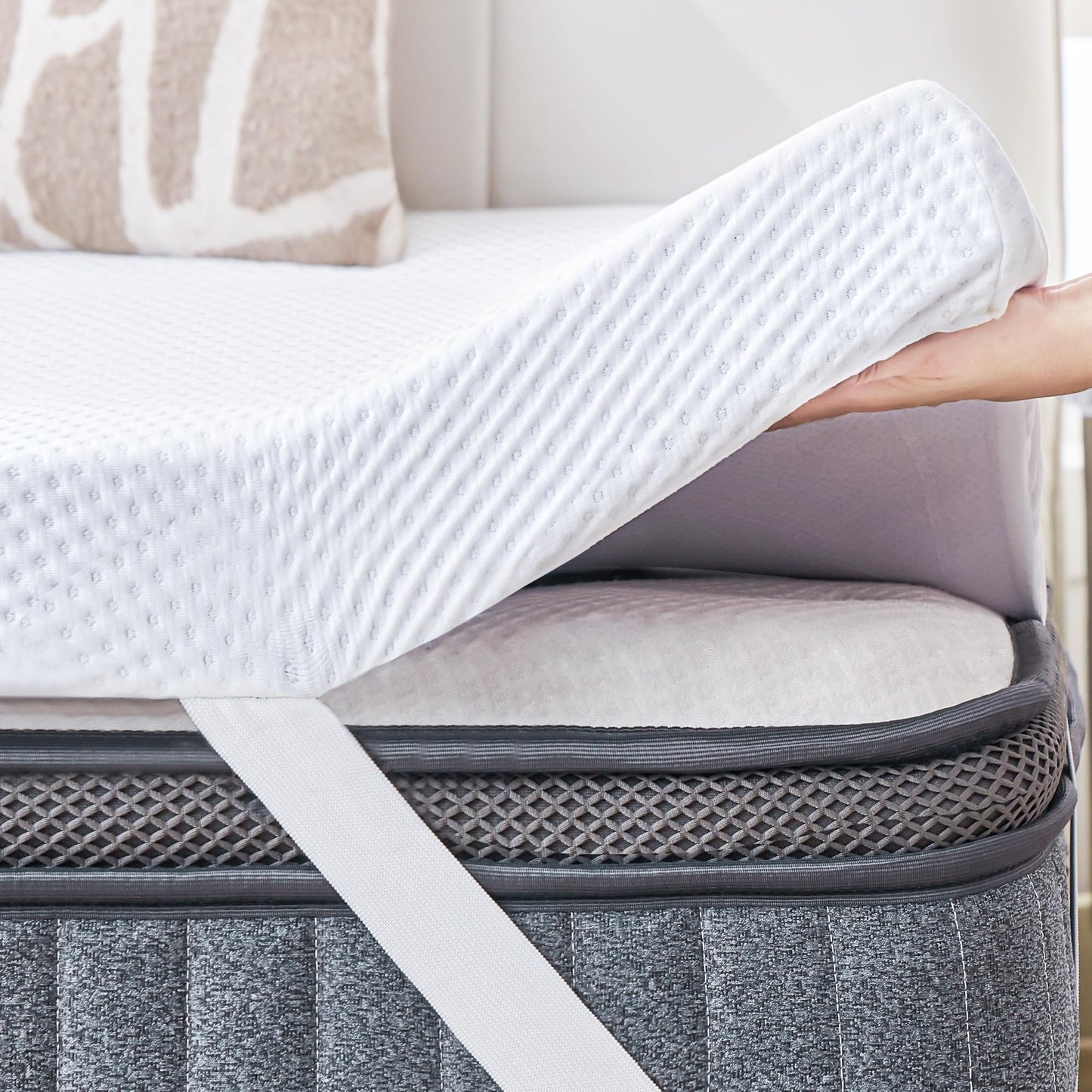 SINWEEK 2 Inch Memory Foam Mattress Topper Twin Size with Breathable Bamboo Cover, Pressure Relief Mattress Pad to Revitalize Old or Sagging Single Beds, Non-Slip and Machine Washable for Easy Care