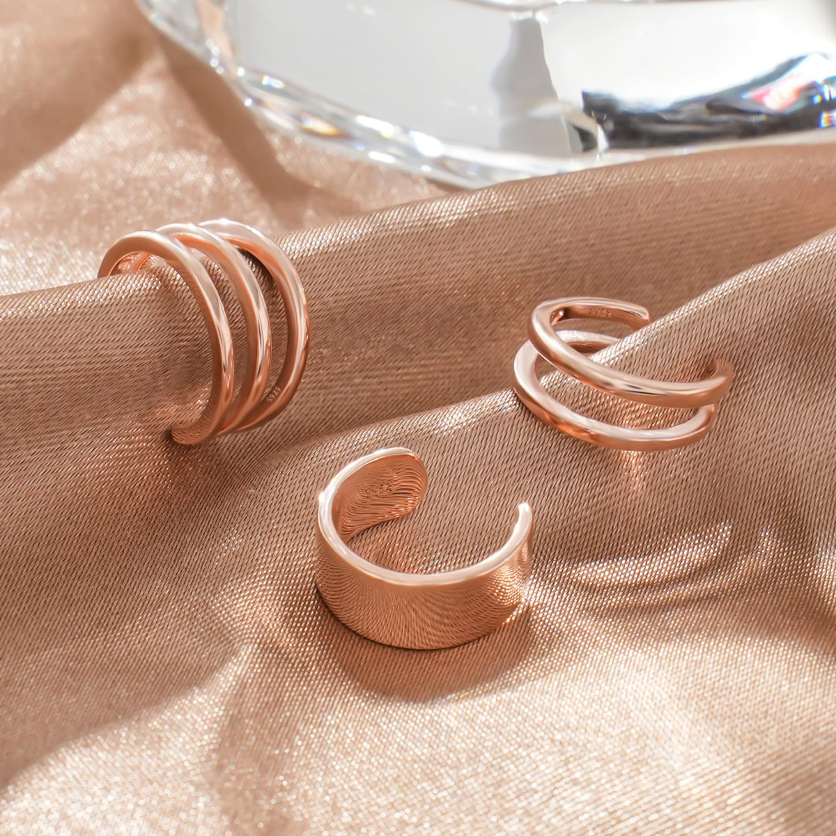 Ear Cuffs 18K Gold Plated 925 Sterling Silver Ear Cuff Earrings for Women Clip on Earrings Non Piercing Earrings Small Cartilage Cuffs Conch Earrings Set
