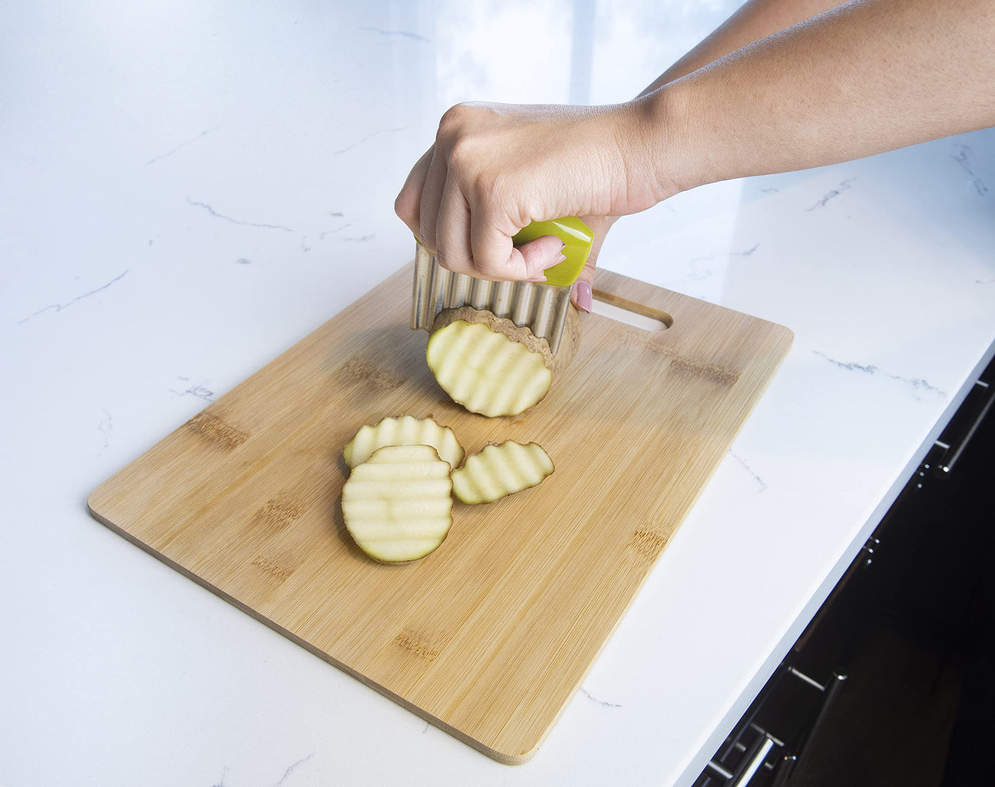 Joie Crinkle Cutter Knife, Wavy Slicer for Potatoes, Vegetables and Fruits, Great for Kids First Cutting Tool, Fun Kitchen Gadget, Stainless Steel, BPA-Free, Colors May Vary