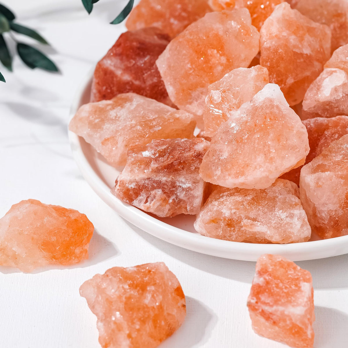Apengshi Orange Salt Raw Crystals 2PCS Natural Rough Rocks Healing Crystal and Stones DIY Raw Stones Meditation Fountain Garden Home Decor