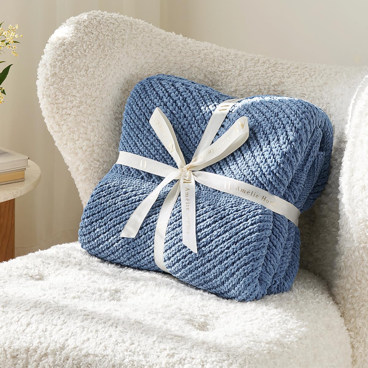 Amélie Home Knit Throw Blanket, Soft Chenille Cozy Breathable Chevron Chunky Decorative Blanket for Couch, Bed & Sofa, French-Inspired Lightweight Warm Gift for Women, Washed Blue, 50"x60"