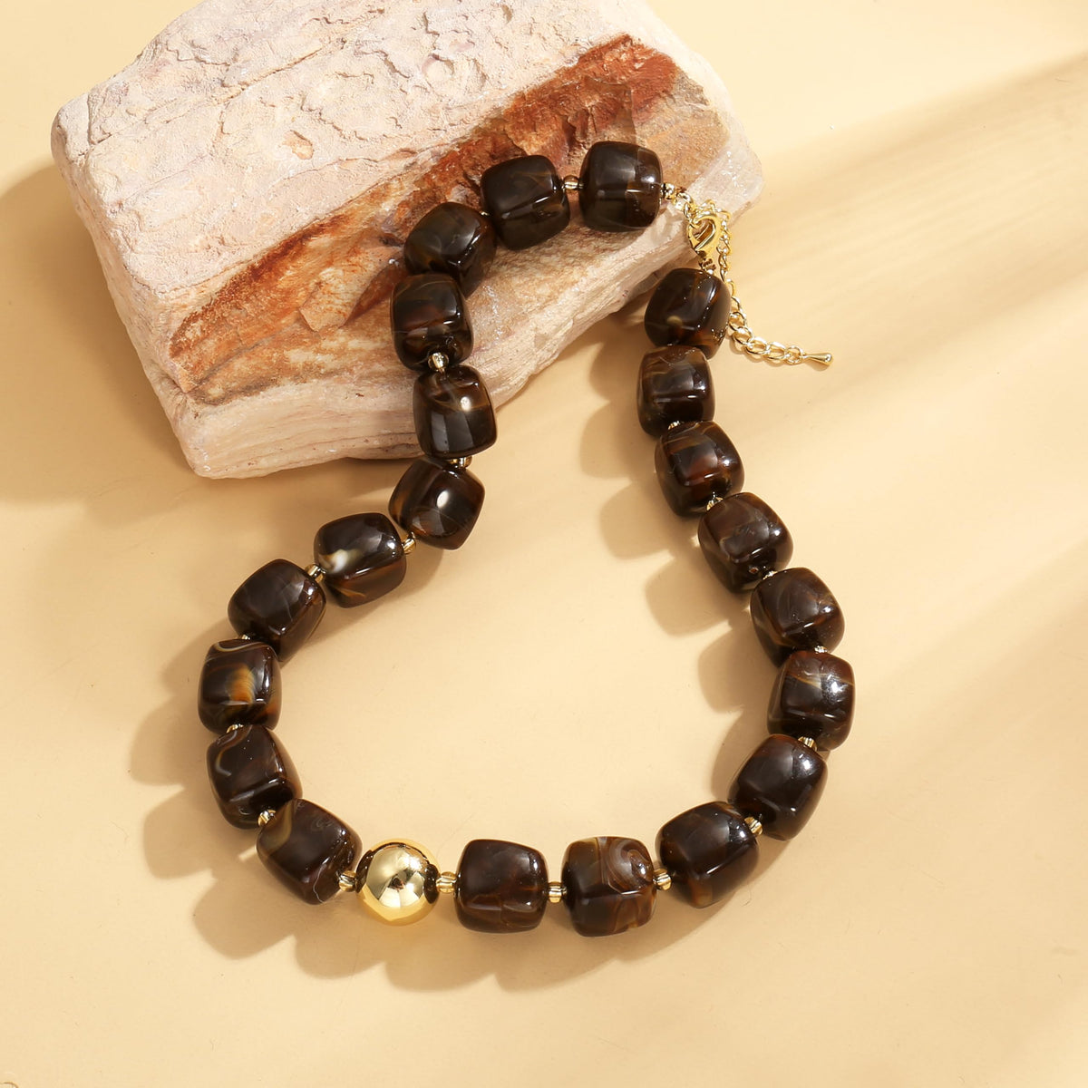 BREPINE Brown Chunky Necklaces for Women Multicolored Large Square Resin Beads Necklace Trendy Bold Statement Beaded Summer Candy jelly Vacation Choker