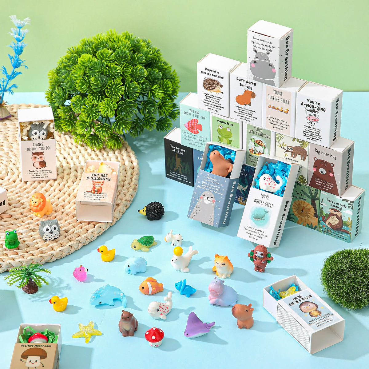 Cinnvoice 100 Sets Emotional Employee Appreciation Gift Bulk Positive Tiny Animals with Inspirational Card Box Breathing Gift for Dispatcher Lab Week Staff Coworker Team Teacher Nurse (Various Styles)