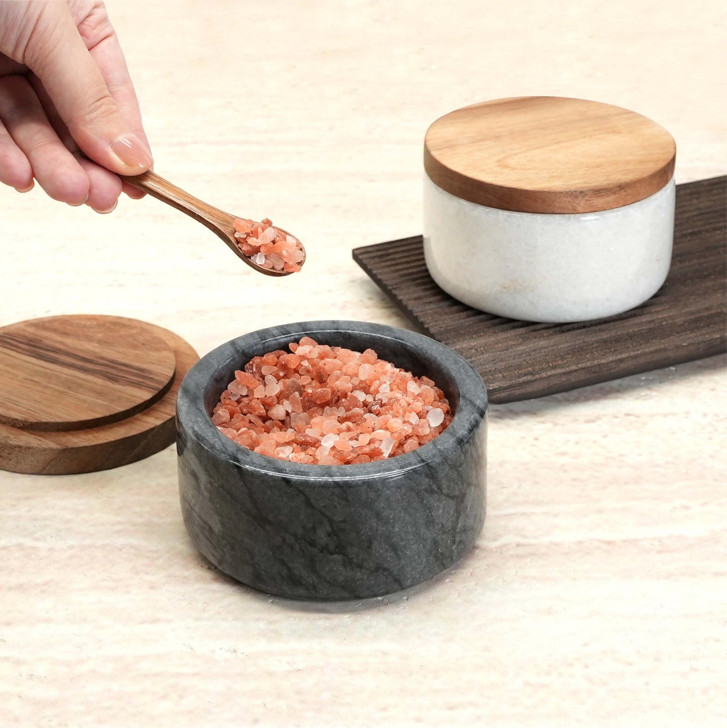 seicasaya Marble Salt Cellar with Acacia Wood Lid and Spoon – 4-inch Salt Box with Spoon Slot, Kitchen Spice Container for Salt, Sugar, or Spices (White)