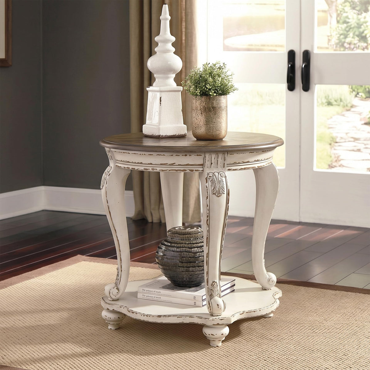 Signature Design by Ashley Realyn Round End Table, Cottage-Style Side Table with Antiqued Two-Tone Finish, Wood & Veneer Construction for Living Room or Bedroom, White/Brown