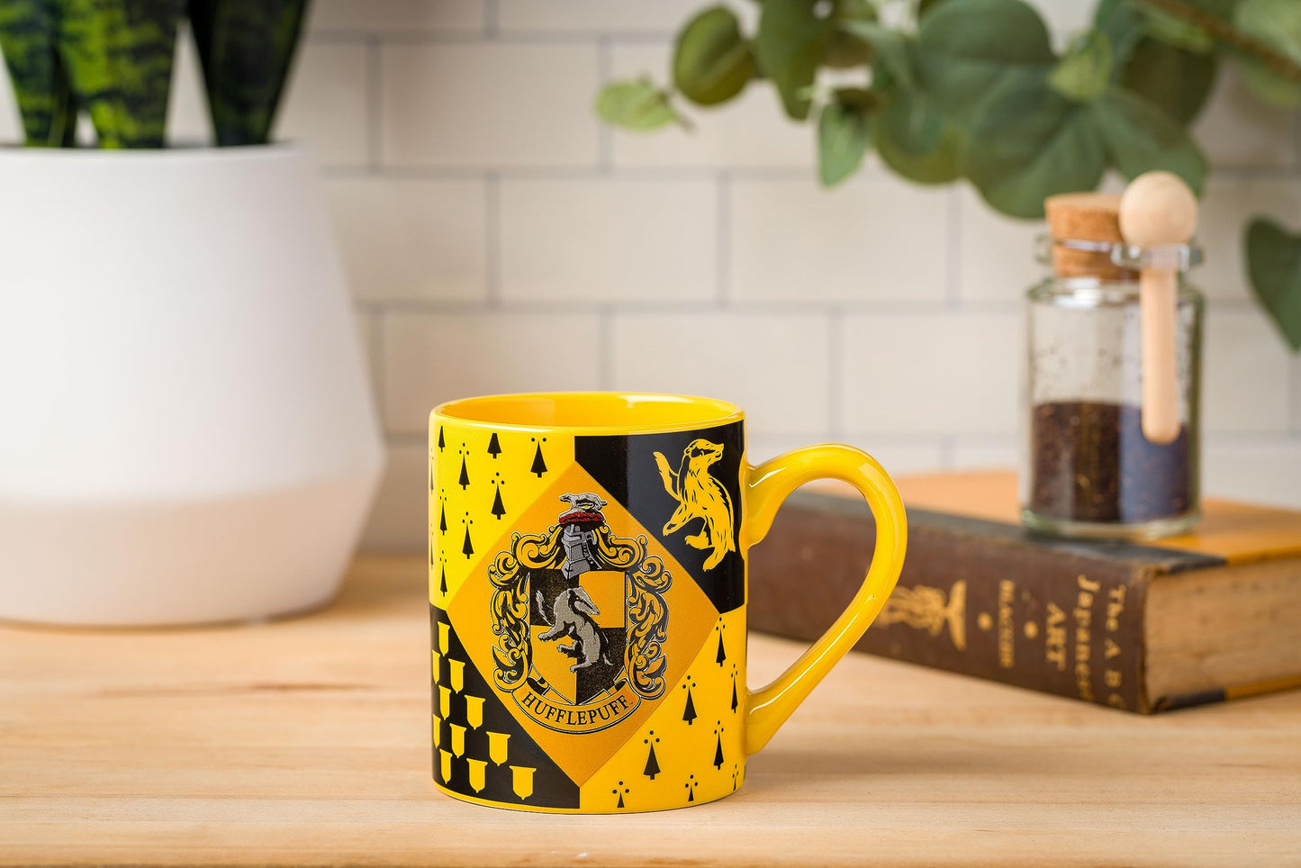 Silver Buffalo Harry Potter Hufflepuff House Crest Ceramic Mug, 14 Ounces