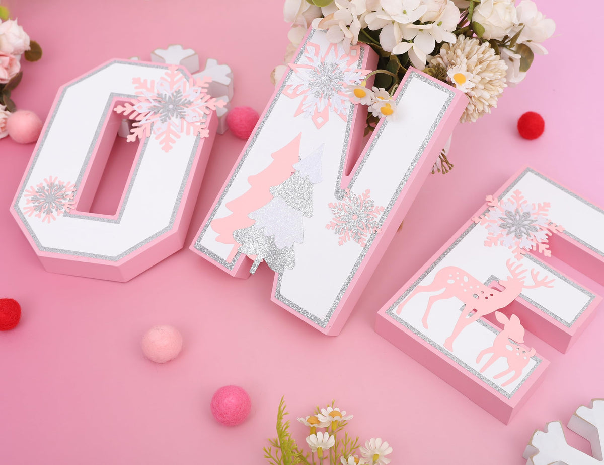 Wooden Snowflakes ONE Decoration - Winter Onederland ONE Sign，Pink Centerpiece Table Decoration, Baby Girl 1st Birthday Party Supplies Photo Prop, Christmas Snowflake Home Decor.