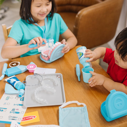Melissa & Doug Super Smile Dentist Kit for Kids Role Play for 3+ | Dentist Toys for Kids | Educational Toys for 3 Year Old Boys | Montessori Toys