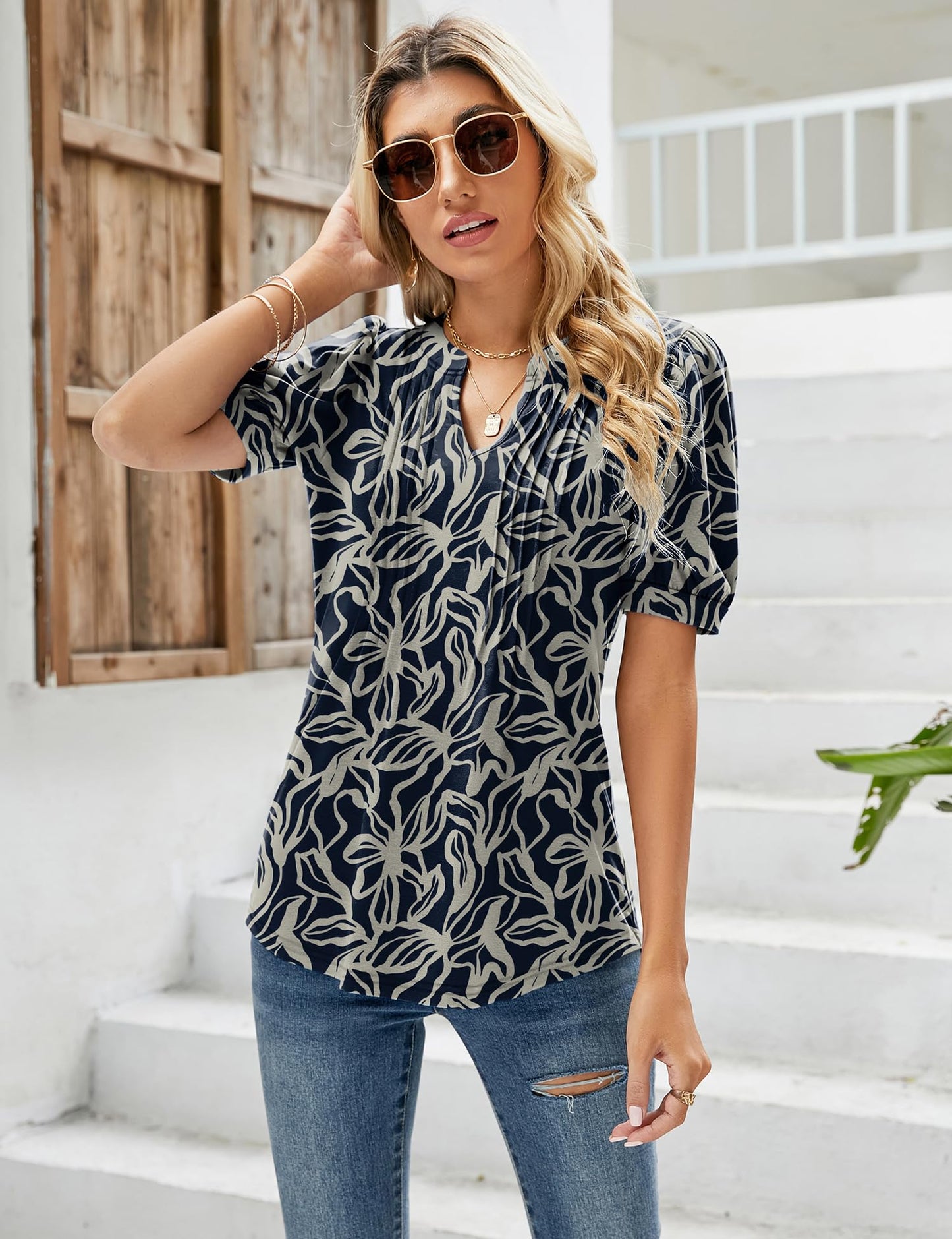 EFFAN Womens Tunic Tops Short Sleeve Summer T Shirts Ladies Blouses Dressy Floral Printed Fashion Top Floral_Navy M (UK 12-14)