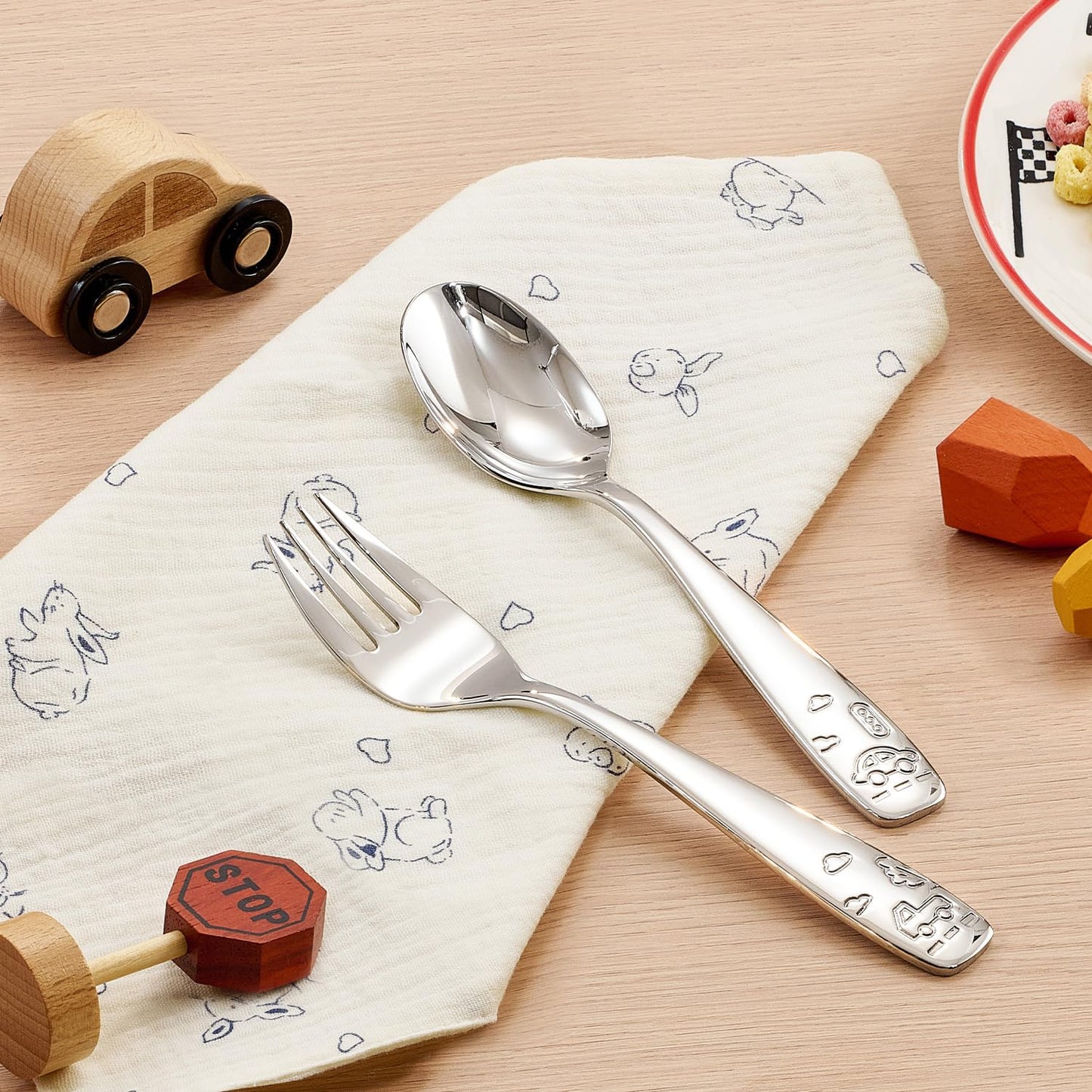 KINGSTONE 6 Pieces Toddler Utensils Set, 18/10 Stainless Steel Kids Silverware, 3 Forks & 3 Spoons, Food-Grade, Cute Car Design, Dishwasher Safe for Children Self-Feeding