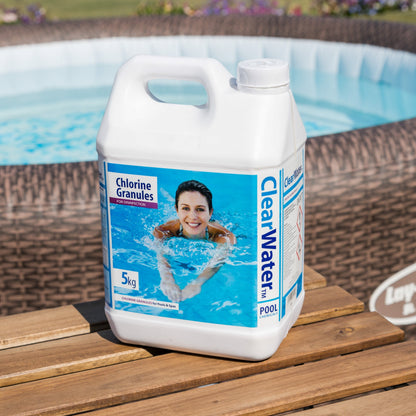 Clearwater Chlorine Granules for Hot Tub Spa and Swimming Pool Water Treatment for Rapid Disinfecting and Cleaning, Jerry Can, 5 kg