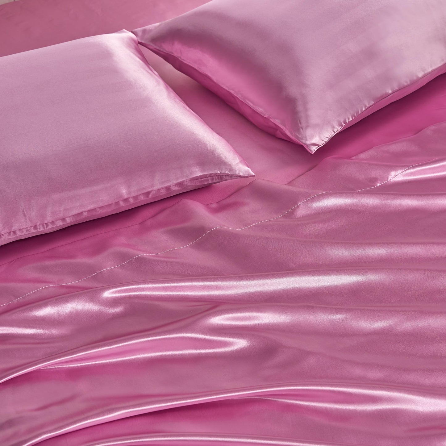 Juicy Couture Silky Satin Damask Sheet Set - Luxury Pink Bedding - Smooth Striped Sheets - Full Size