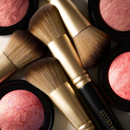 LAURA GELLER NEW YORK Retractable Black Kabuki Brush for Liquid, Cream and Powder Face Makeup With Aluminum Handle