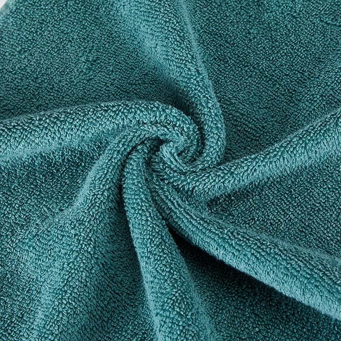 Amazon Basics Fade-Resistant 100% Cotton Bath Towel, Teal Green