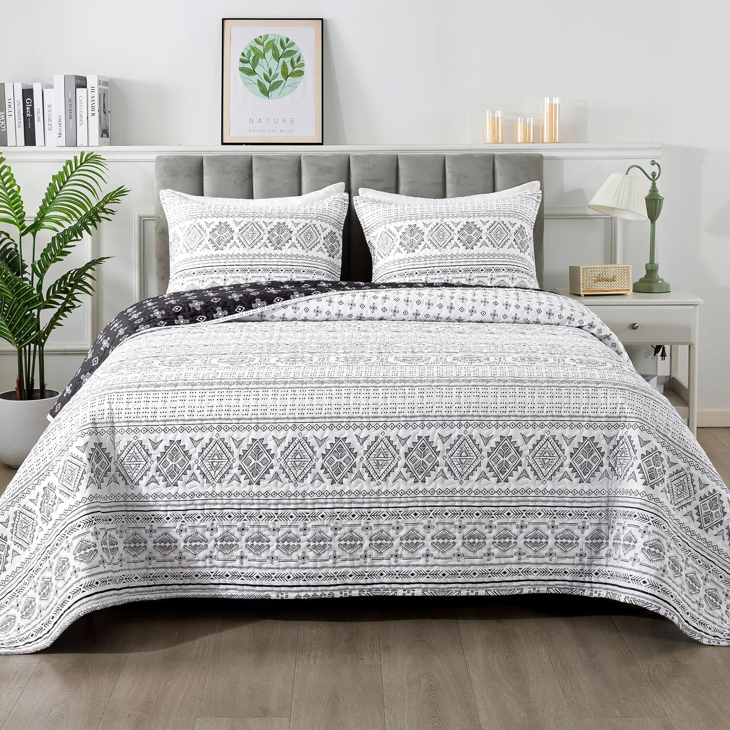 Andency Black White California King Quilt Set, 3 Pieces Boho Lightweight Soft Striped Cal King Bedspread for All Season (112"x104"), Printed Bohemian Polyester Reversible Coverlet Comforter Sets