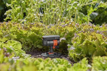 Gardena Pipeline sprinkler system rectangular sprinkler: For watering areas of up to 216 m², reach of up to 18 m, spray spread of up to 12 m, Original System fitting (08251-20)