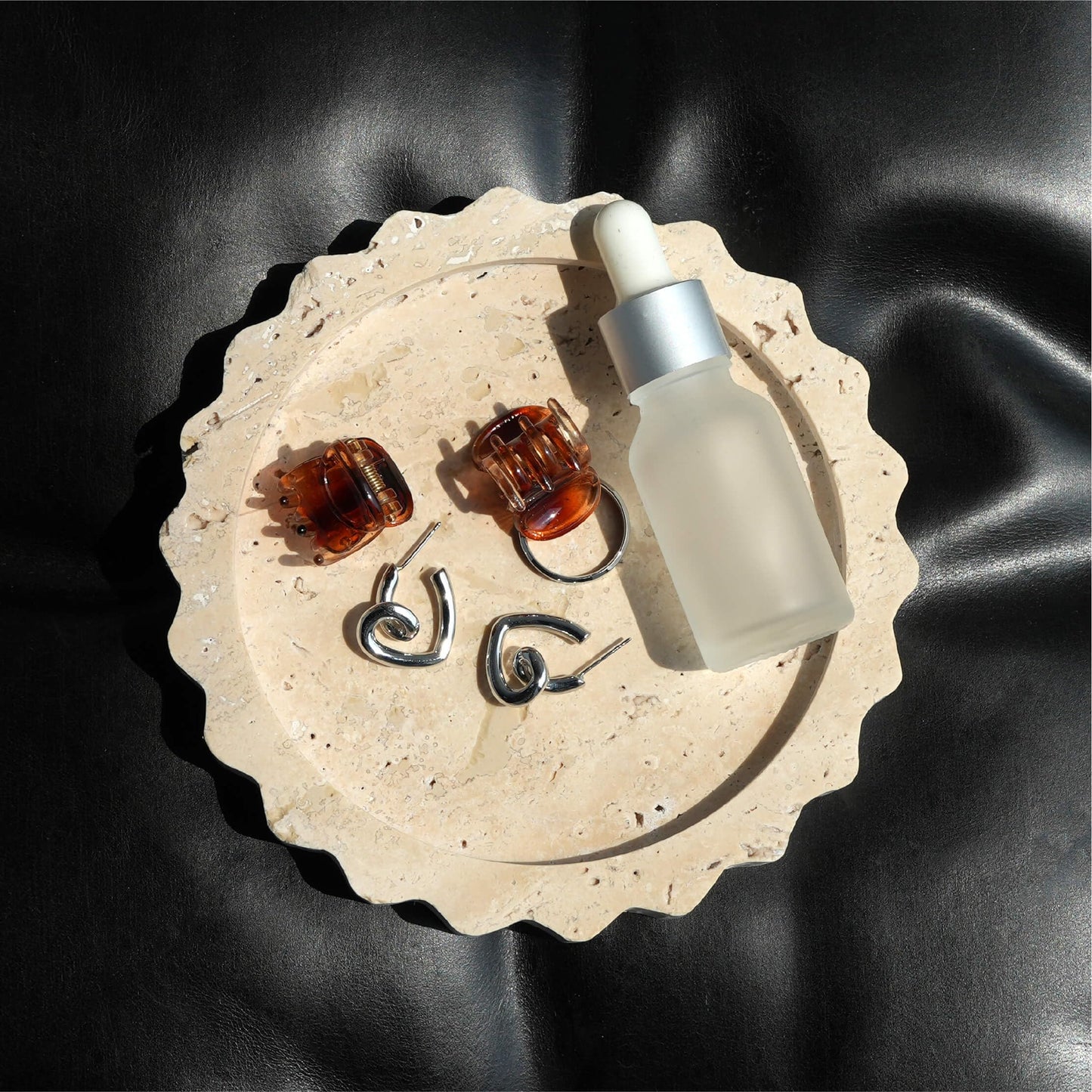 seicasaya 5.5 Inch Small Scallop Edge Tray, Hand-Carved Natural Stone Jewelry Holder, Travertine & Marble Vanity Tray for Rings, Candles, or Keys (Travertine)