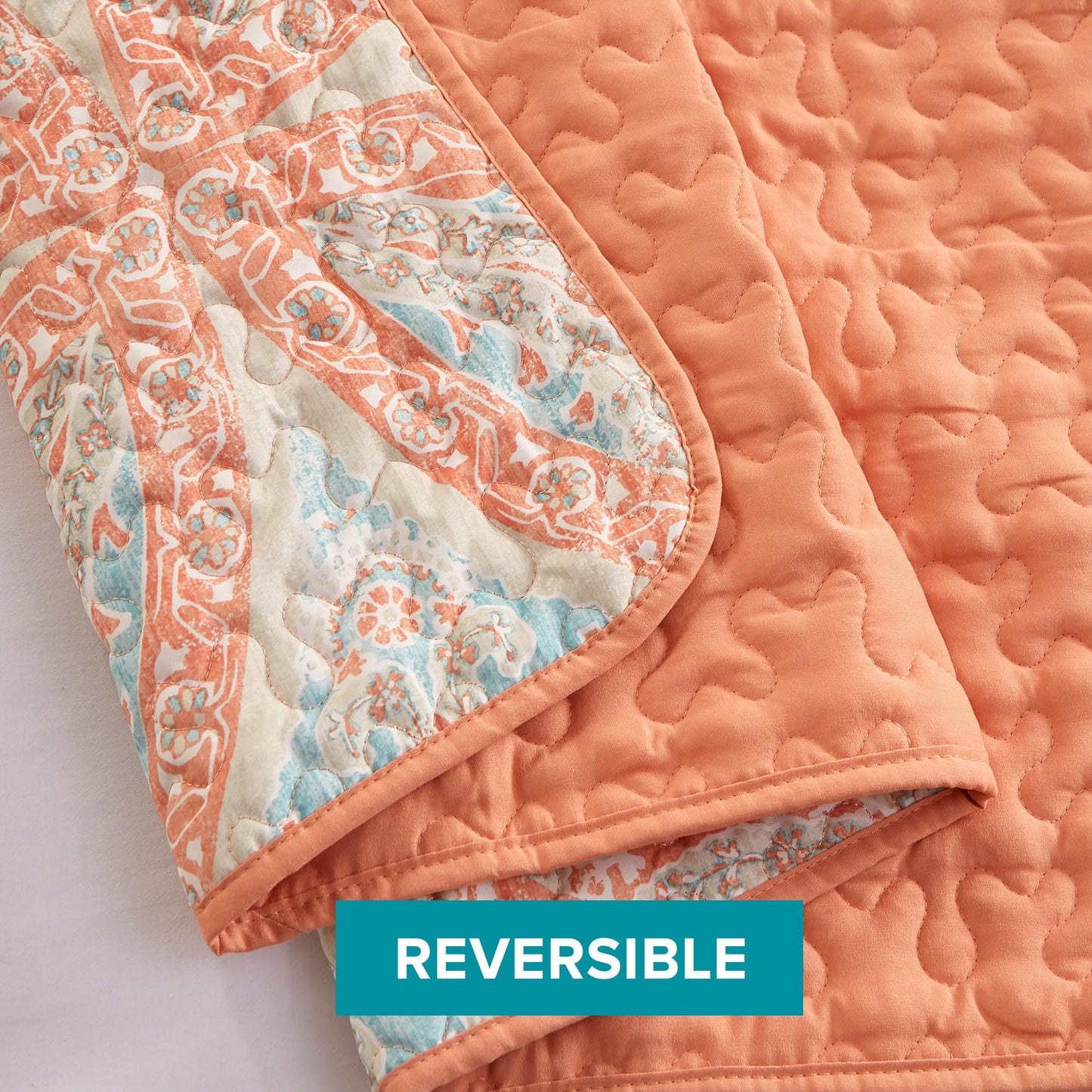 Comfort Spaces Reversible Quilt Set-Vermicelli Stitching Design All Season, Lightweight, Coverlet Bedspread Bedding, Matching Shams, Full/Queen (90 in x 90 in), Gloria Damask Coral 3 Piece