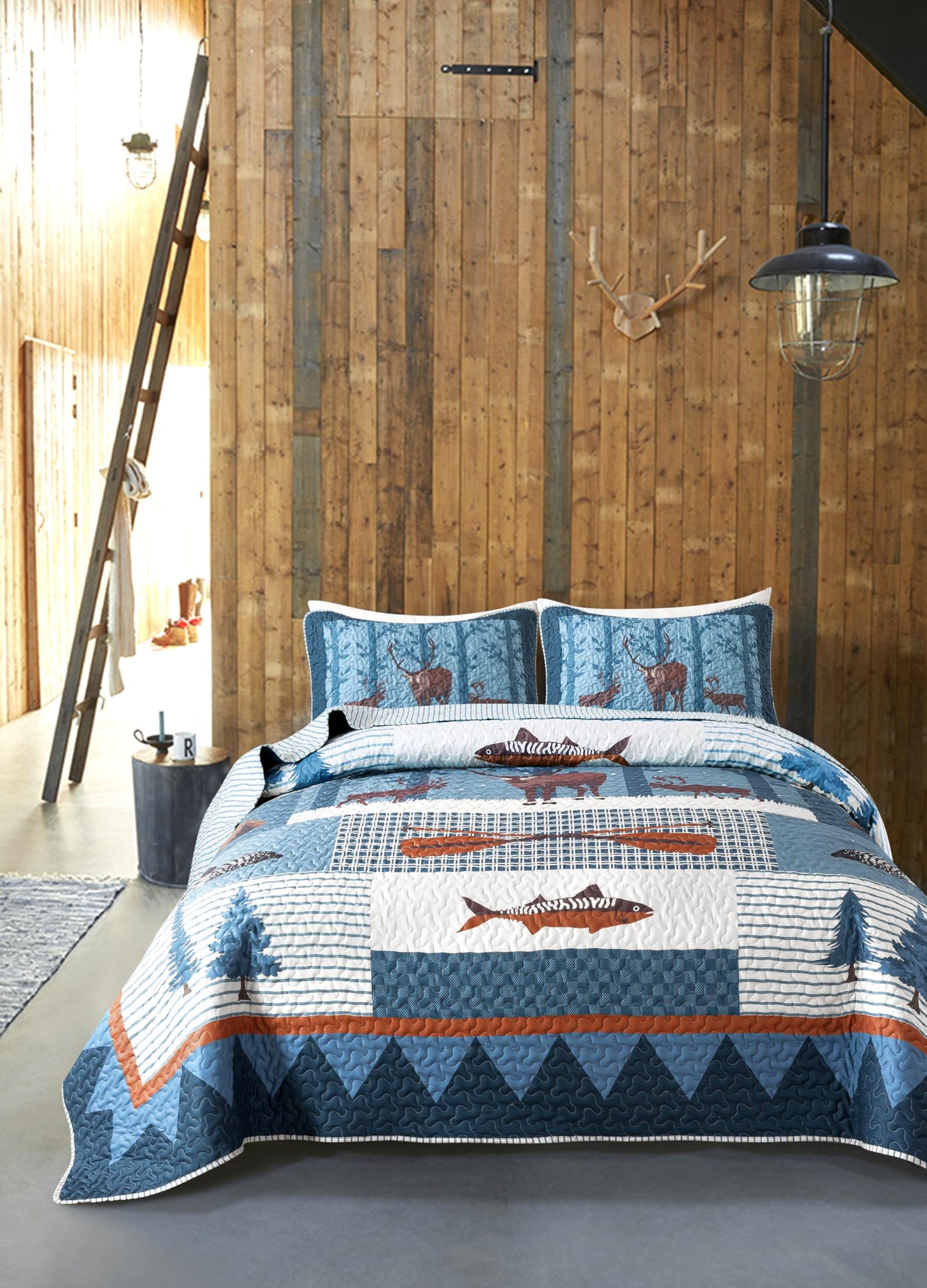 Soul & Lane True North Fish Quilt Set - Queen Size with 2 Shams, Rustic Cabin Bedding with Wildlife and Outdoor Nature Theme, Lodge Quilted Bedspread with Moose and Duck for Lake House & Hunting Decor