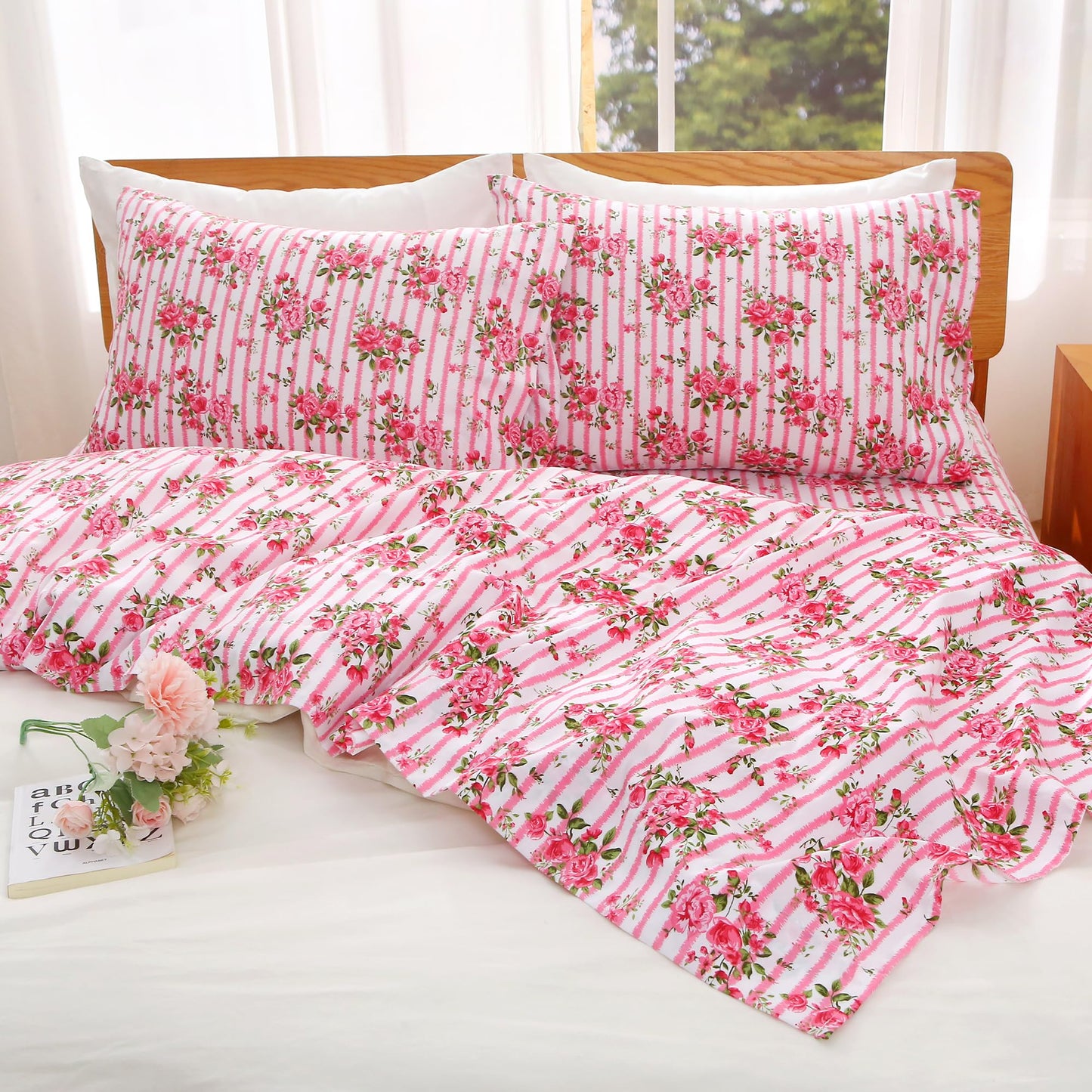Viviland Queen Bed Sheet Set - 4 Piece Double Brushed Microfiber Bedding - Deep Pocket Up to 15", Ultra Soft, Breathable & Wrinkle Resistant Skin-Friendly Cooling Sheets for Adult - Heritage Rose(Q)