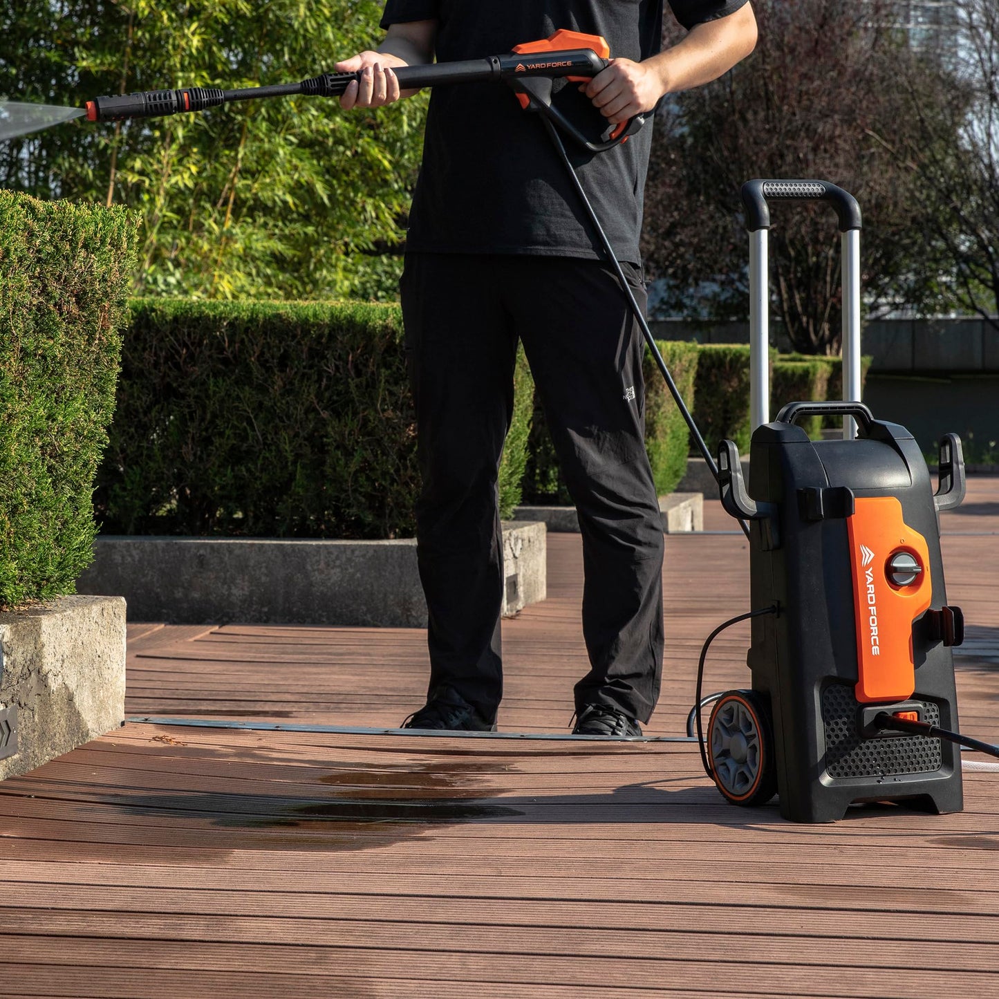 Yard Force EW U15E 2200W High Pressure Washer with 150Bar Max Pressure and 450L/h Flow Rate
