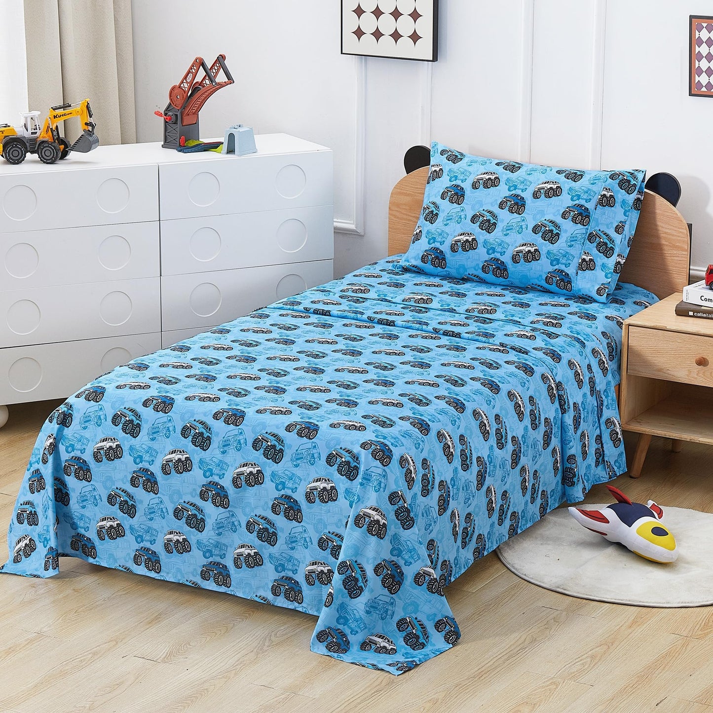 Softan Kids Bed Sheet Set, Boys Twin Size Sheets, Microfiber Kids Fitted Sheet and Pillowcase, Breathable and Silky Soft, 3 Piece Jeep Trucks Printed Twin Bed Sheet