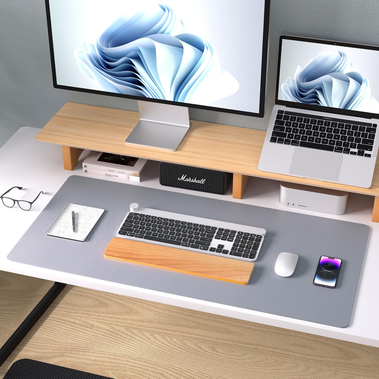 Leather Desk Pad Protector,Mouse Pad,Office Desk Mat, Non-Slip PU Leather Desk Blotter,Laptop Desk Pad,Waterproof Desk Writing Pad for Office and Home (80cmx40cm, Light Grey)