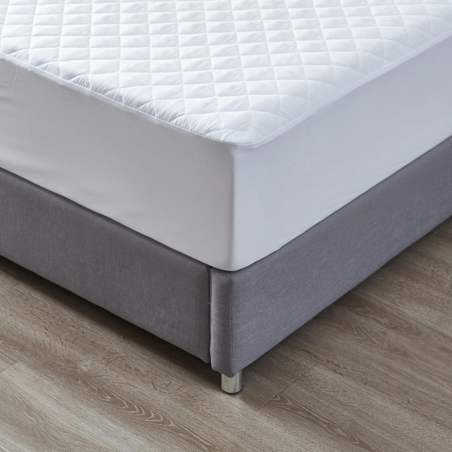 Elif Home Goods California King Waterproof Mattress Protector, Quilted Cooling Fitted Bed Mattress Cover Pad, 13"-15" Deep Pocket, Soft and Noiseless Machine Washable, Vinyl Free