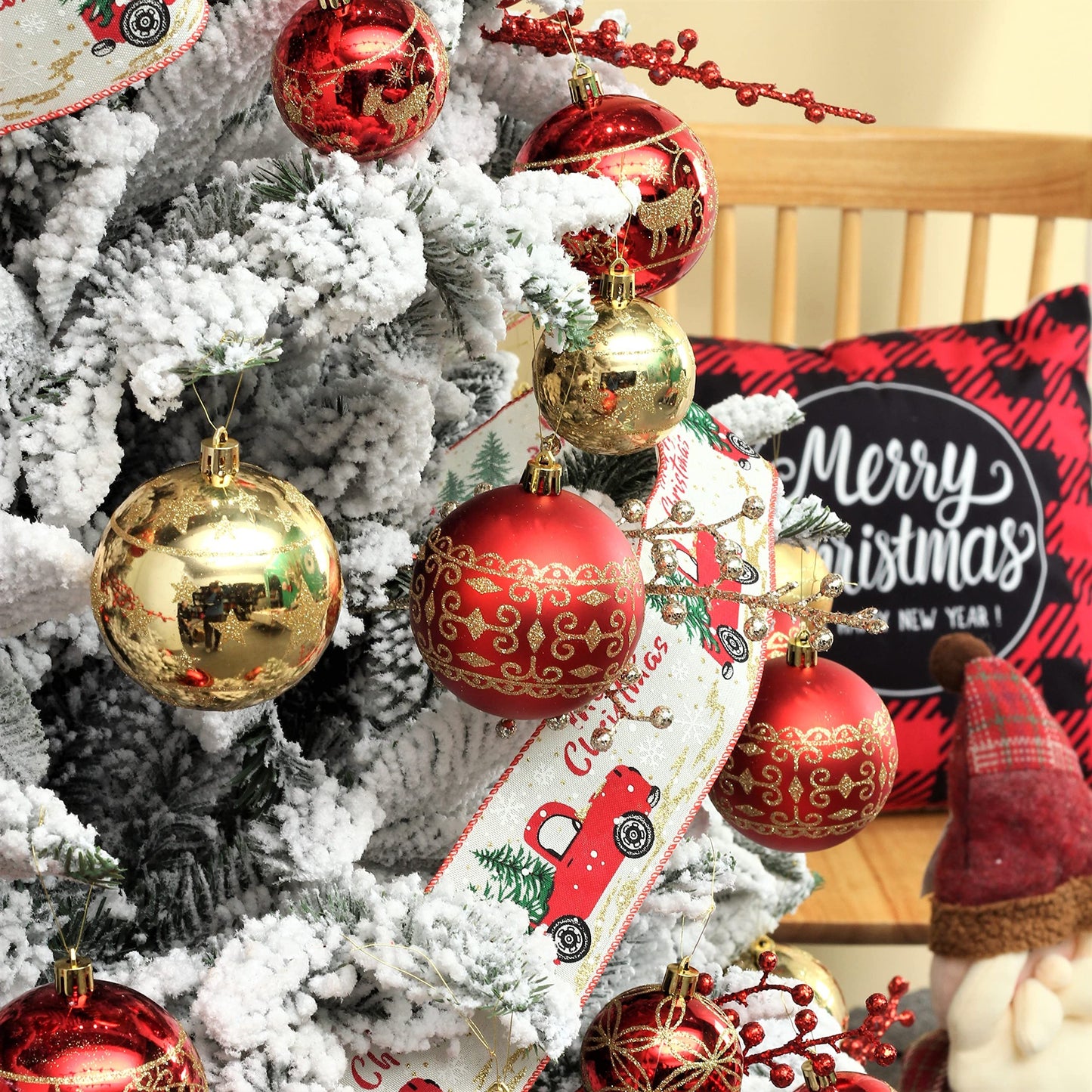 Christmas Ball Ornaments, 30 pcs 2.36" Shatterproof Baubles Set Red and Gold for Xmas Tree Decorations, Hanging Ornaments for Wedding Party