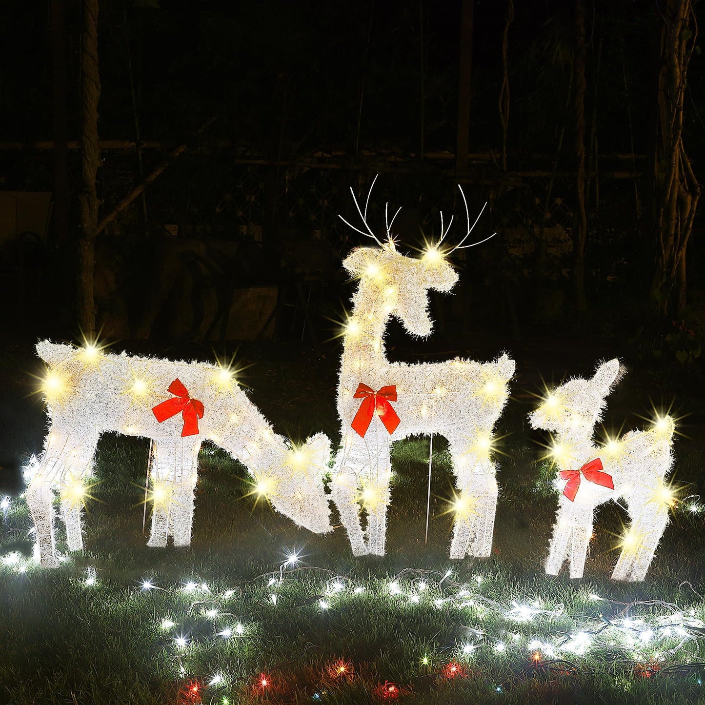 Joliyoou Christmas Yard Decoration, Set of 3 Pre-lit Reindeer with 60 LEDs Warm White Lights, 2D Light Up Tinsel Reindeer Family for Xmas Front Door Indoor Outdoor Lighted Holiday Displays