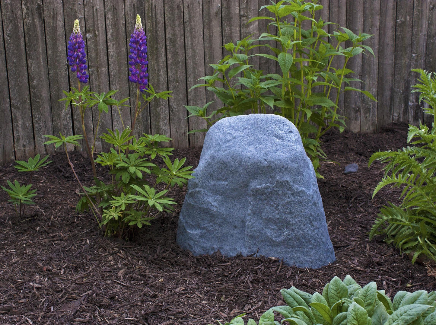 Emsco Group 2282 Natural Granite Appearance – Extra Large & Tall – Lightweight – Easy to Install Landscape Rock, Large