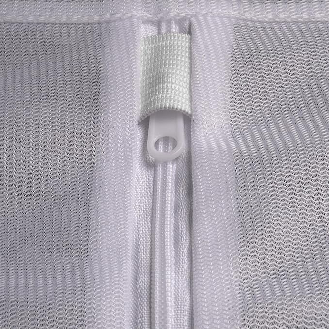 Bra laundry bags for washing machine, Holds 4 A-D cups sizes, Storage and