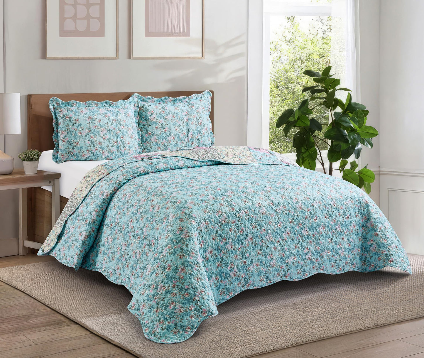 Brilliant Sunshine Lilac Rose Toile Quilt Set, 3-Piece Bedding Sets, Traditional Lively Patchwork Design, Washable, Reversible Bedspread, Soft Lightweight Coverlet, All-Season, Full/Queen, Egg Blue