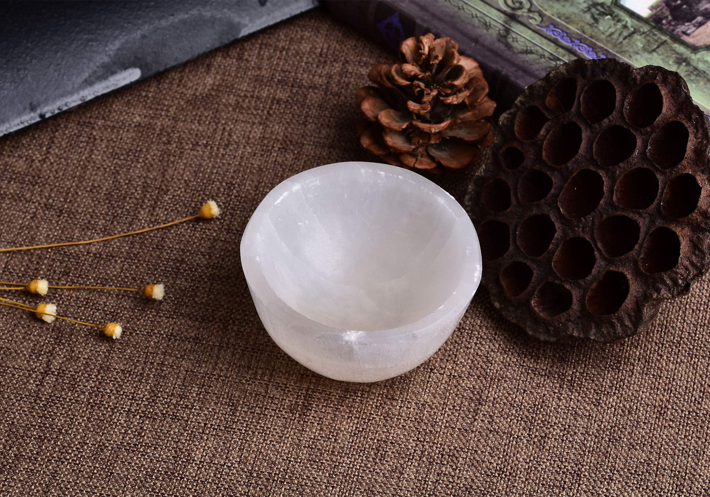 AMOYSTONE 3.3" Small Selenite Bowl Hand Carved,Moroccan Selenite Decorative Bowl Charge Crystal Dish for Healing,Storage,Housewarming Gift