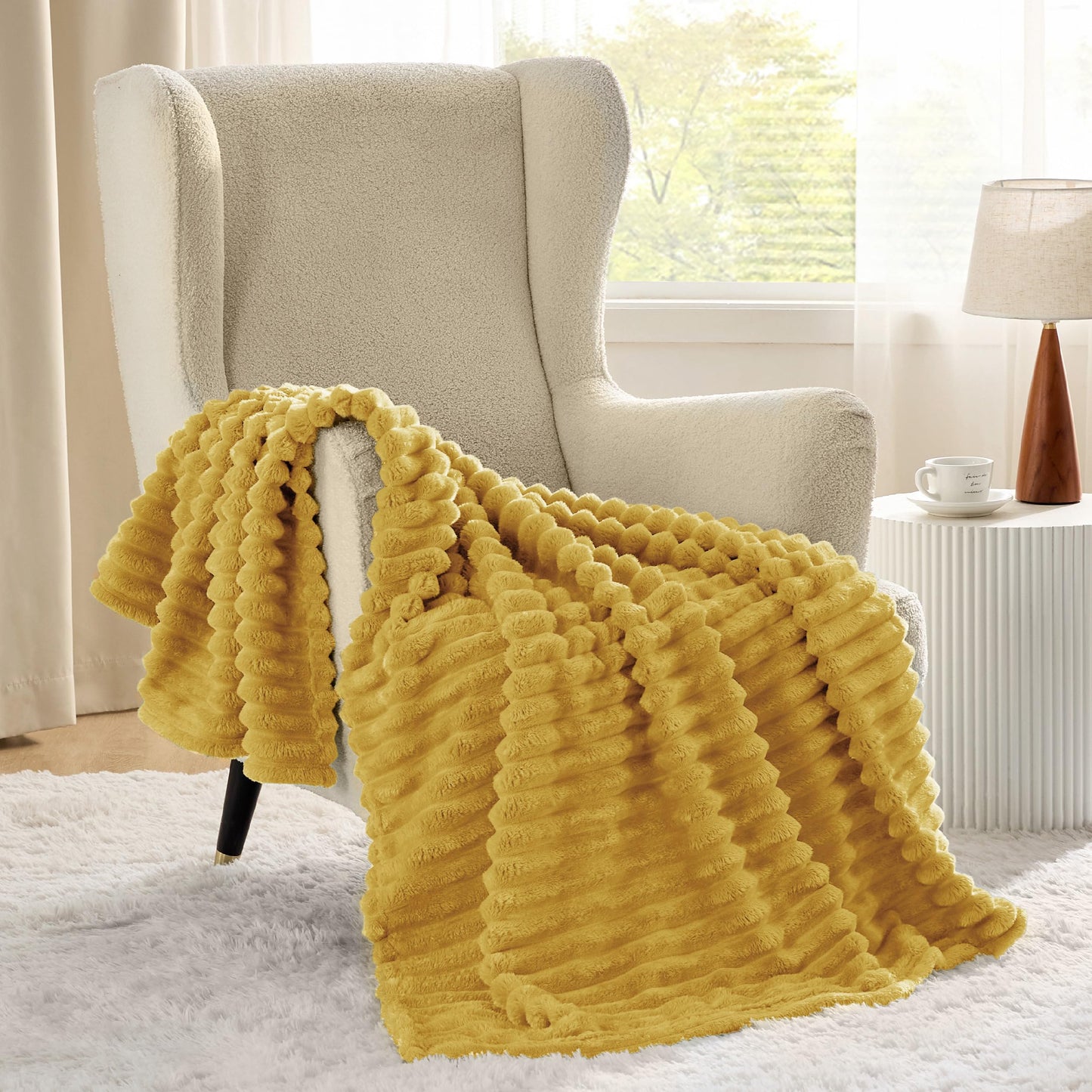 Bedsure Honey Fleece Blanket for Couch&White Throw Blanket for Couch,50x60 Inches