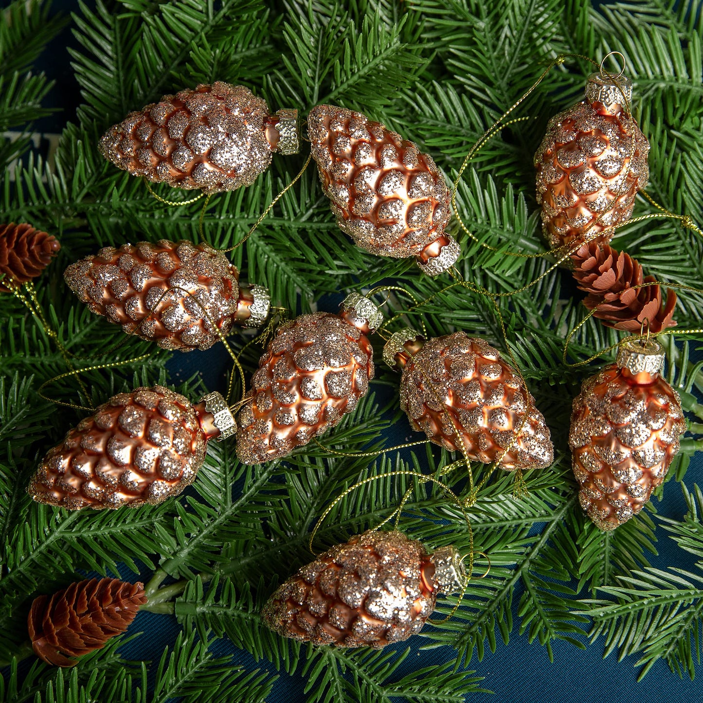 Watayo 12 Pcs Christmas Pinecone Glass Ornaments, Fall Hanging Pine Cone Painted Glass Ornaments, Glitter Pinecone Christmas Ornament for Xmas Tree DIY Crafts Fall Thanksgiving Day Decoration