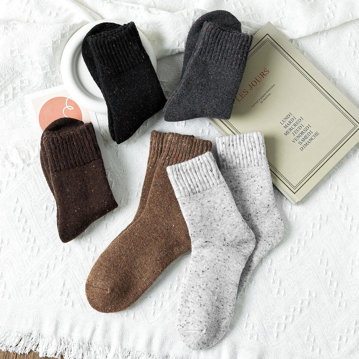 Pleneal Wool Socks for Women - 5 Pairs Womens Winter Wool Socks, Warm Winter Sock for Women Men Vintage Crew Sock Casual