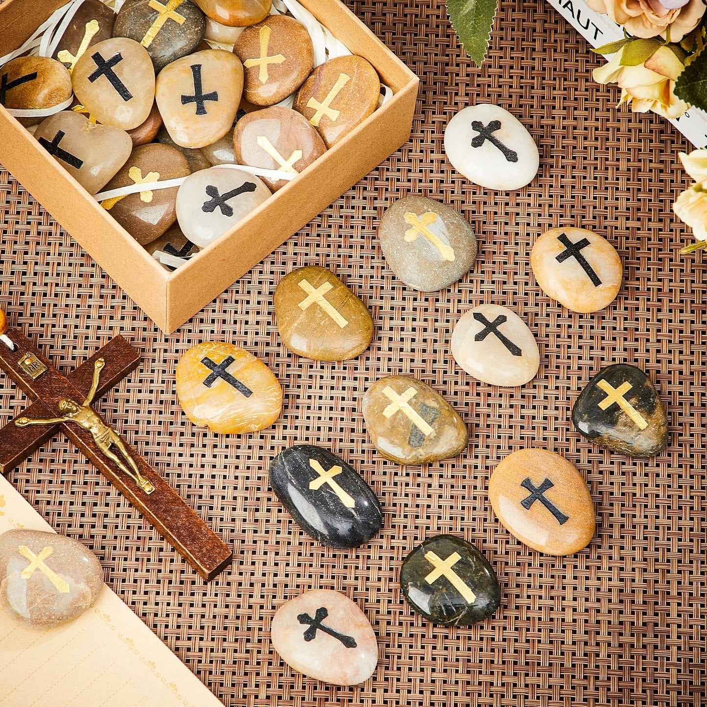 Fabbay 40 Pcs Engraved Cross Worry Stones for Pray Faith, Inspirational Memorial Stones Christian Clinging Cross Rocks for First Communion Mother's Day Religious Gifts 4 Styles, 1-2'' Each