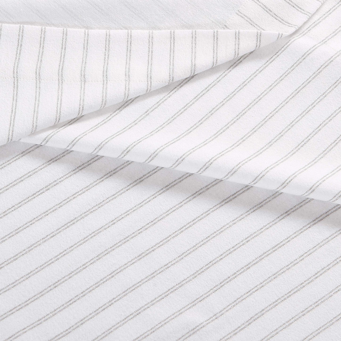 Eddie Bauer - Flannel Sheets King Size, Anti-Pilling & Wrinkle Resistant Cotton, Touchably Soft for All-Season Comfort - Bed Sheets with Matching Pillowcases & Fitted Sheet (Trail Stripe Grey)