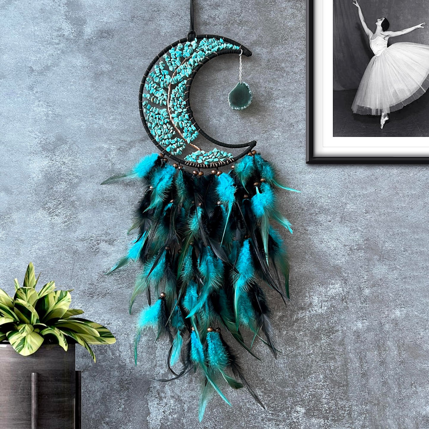 Moon Dream Catchers with Chakra Gemstone Agate Stone, Crystal Tree Life Dream Catchers Wall Hangings Room Decor (Green)