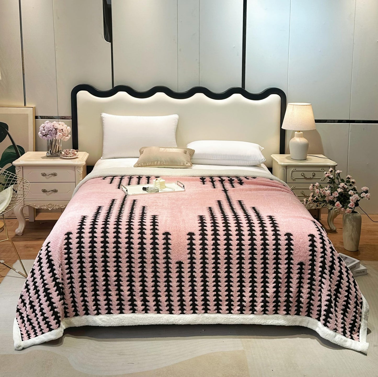 LEVINIS Bohemian Sherpa Throw Blanket 60'' × 80'', Sherpa Fleece Blanket for All Season, Southwestern Aztec Throw Blankets for Bed/Couch/Sofa/Office/Camping, Pink