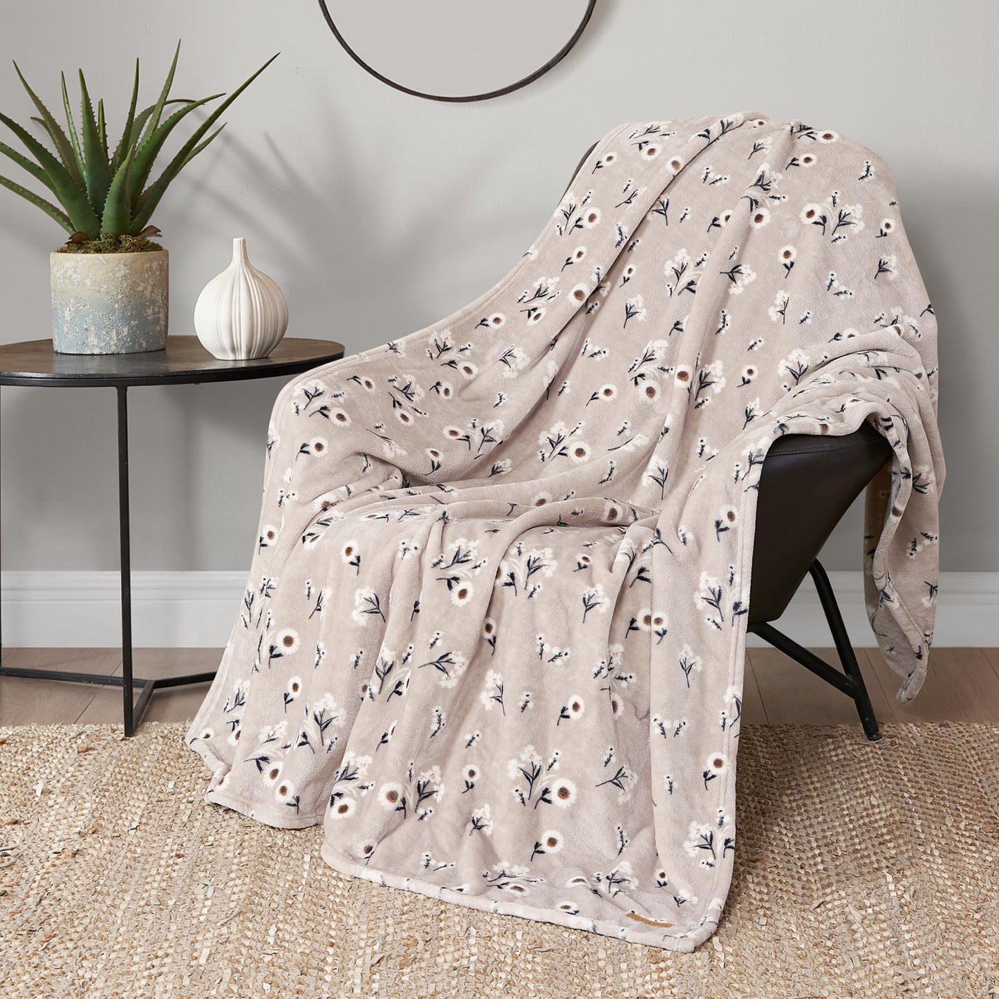 Lucky Brand Cozy Plush Blanket - Premium Microfiber Throw for Luxurious Comfort and Style, 50" x 70", Daisy Beige Floral