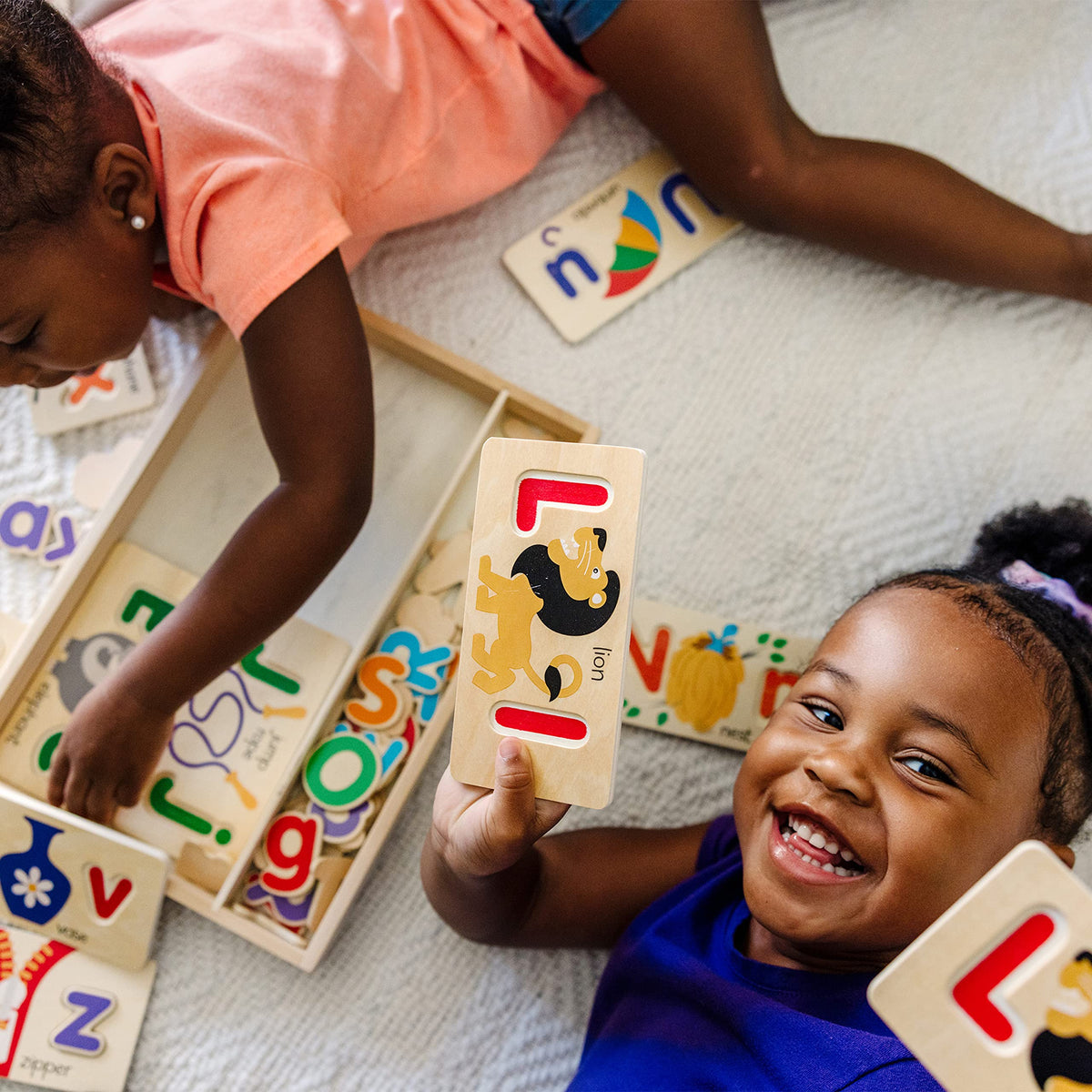 Melissa & Doug ABC Picture Boards - Educational Toy with 13 Double-Sided Wooden Boards and 52 Letters