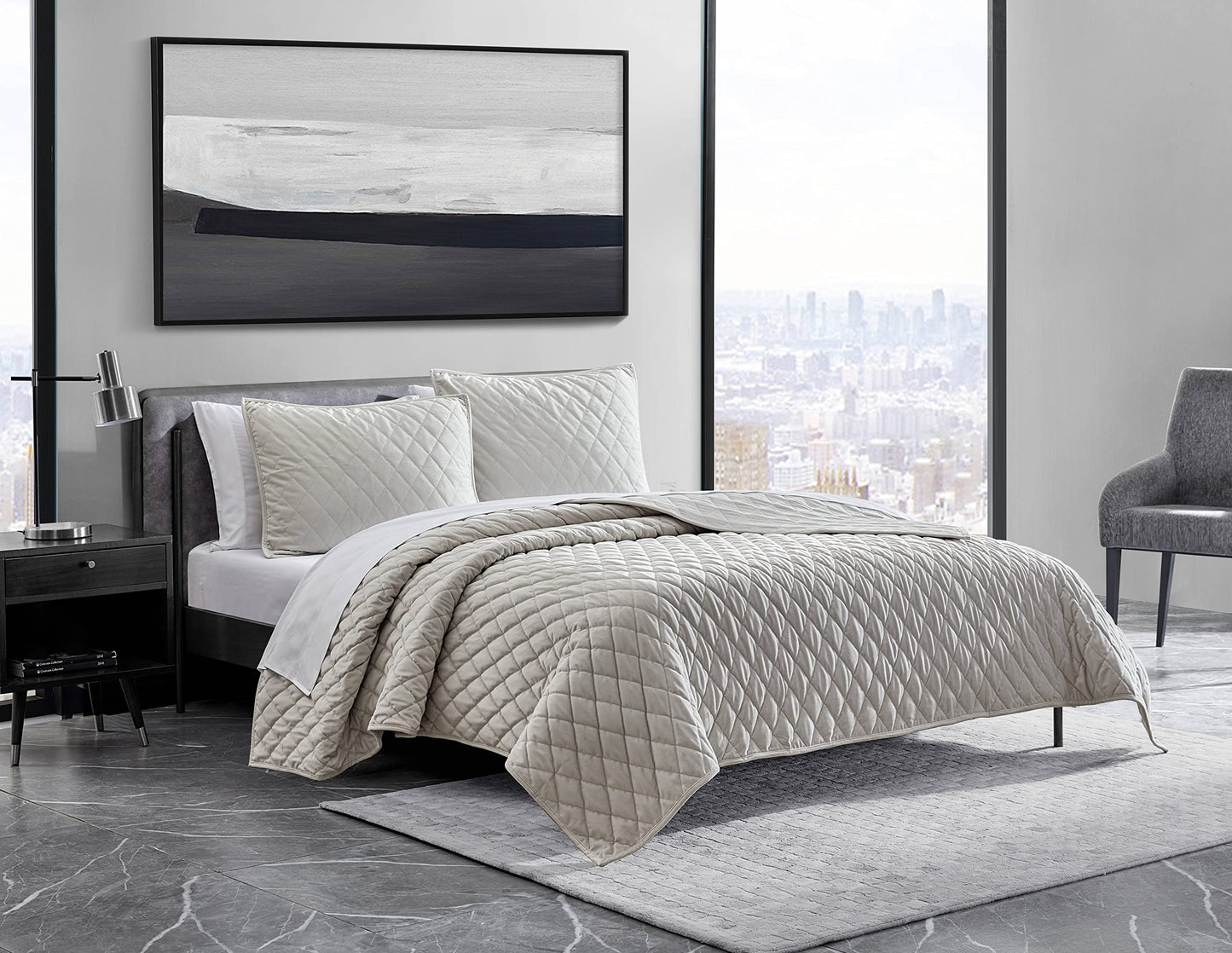 Vera Wang - Queen Quilt Set, Super Soft Bedding Set with Matching Shams, Modern Room Essentials (Diamond Velvet Natural, Queen)