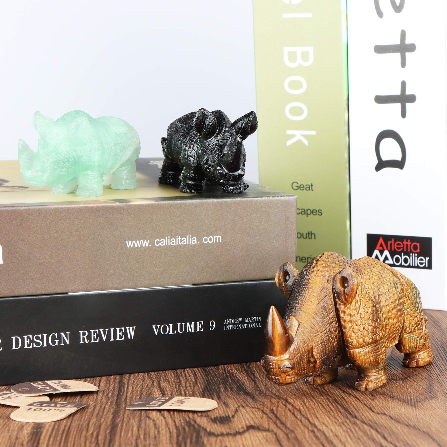 Artistone 3 inch Black Obsidian Rhino Statue, Hand Carved Gemstone Handicraft Healing Rhinoceros Animal Carving Figurine Sculpture Collectible Reiki Stones for Home,Bookshelf,Office Decoration