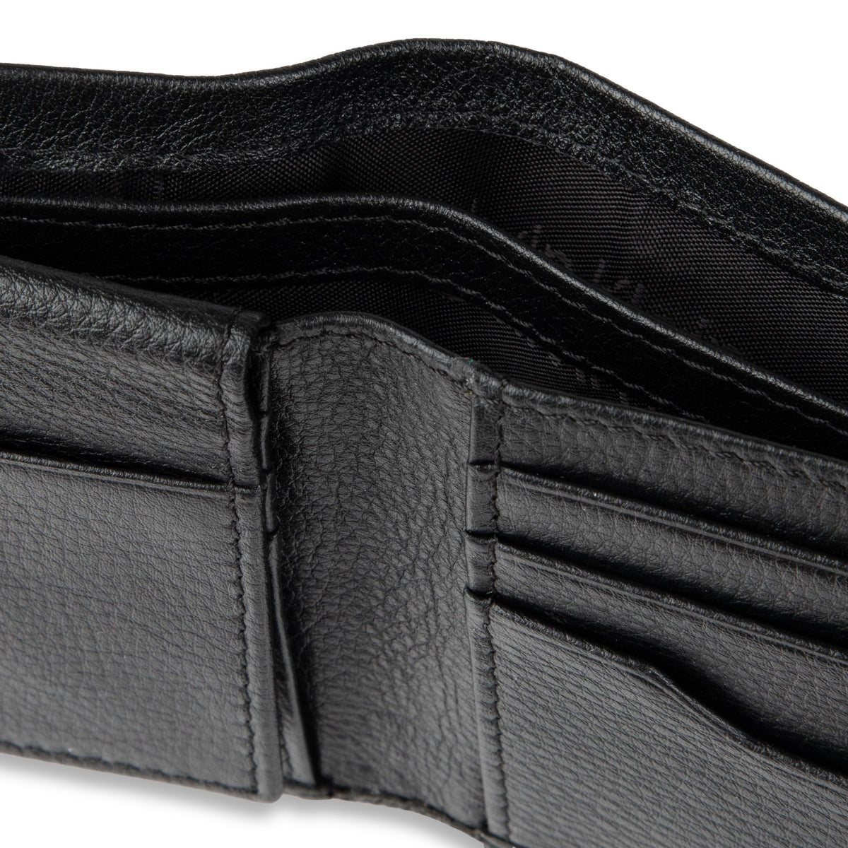 Calvin Klein Men's Leather Passcase Wallet with Keychain, Black, One Size