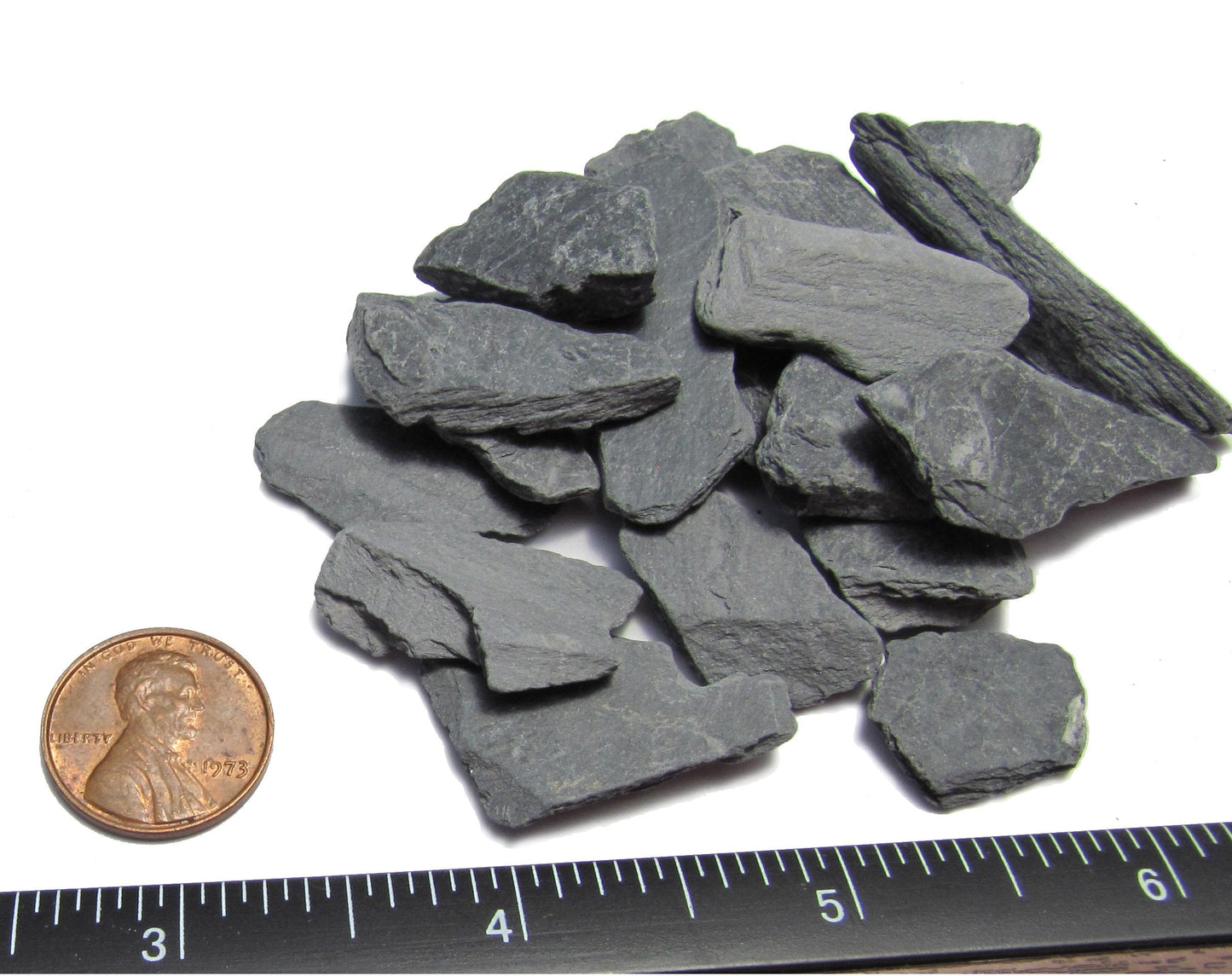 Natural Slate Stone -1/2 to 1 inch. Perfect Size for Miniature or Fairy Gardens, Aquariums, Reptiles, Terrariums, Model Railroads, Dioramas & Wargaming (2lbs Grey)