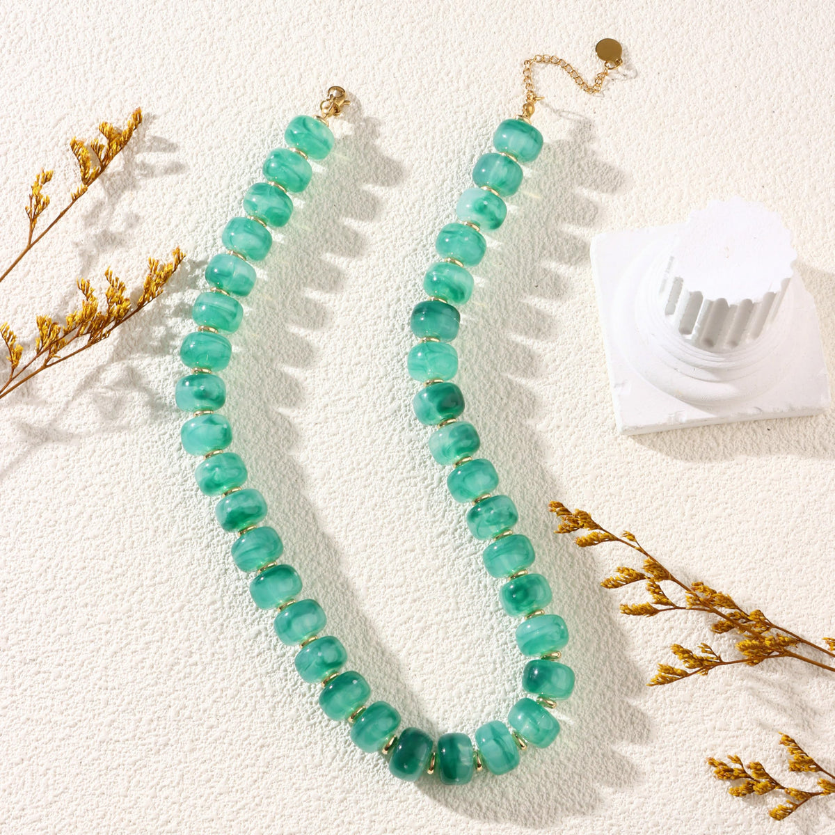 joymiao Beaded Necklaces Chunky Beaded Necklace Choker Necklace for Women Statement Necklaces Summer Beach Jewelry For Women